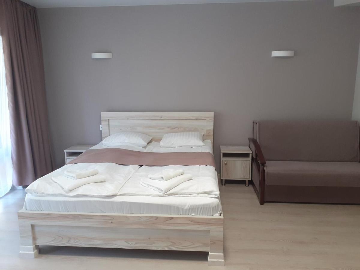 Chorna Skelya Resort & Wellness Винохрадив Екстериор снимка