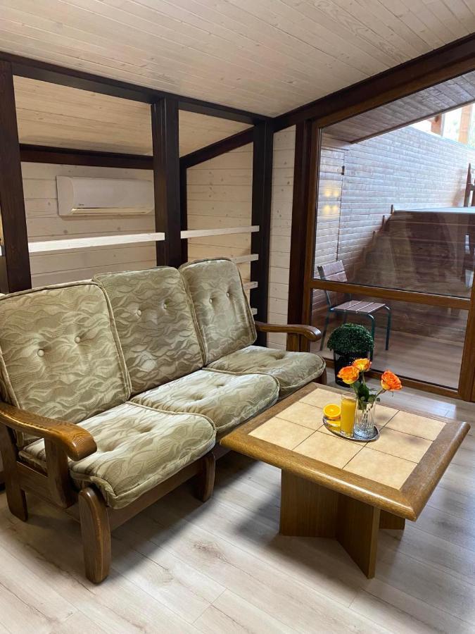 Chorna Skelya Resort & Wellness Винохрадив Екстериор снимка