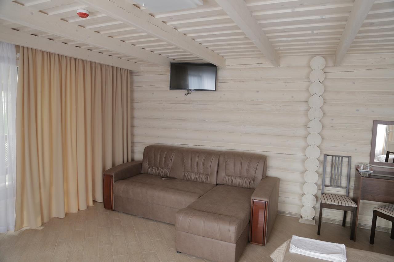 Chorna Skelya Resort & Wellness Винохрадив Екстериор снимка